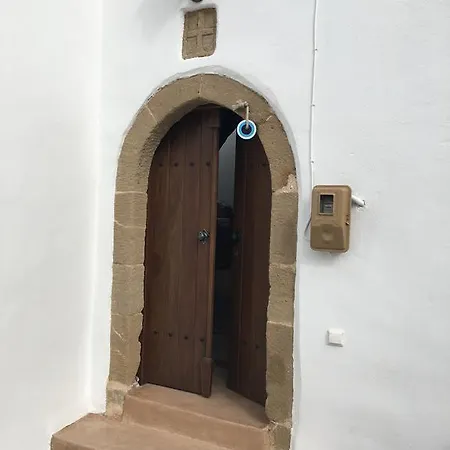 Дом отдыха Anemos Traditional Villa *