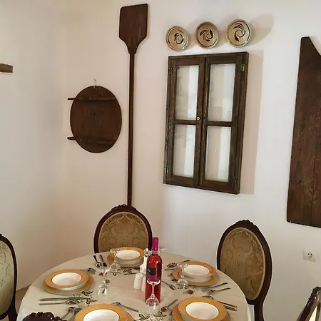 Anemos Traditional Villa *