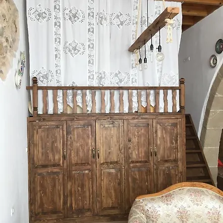 Anemos Traditional Αρχάγγελος